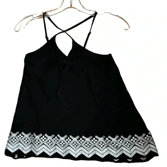 Old Navy top size XS - Picture 1 of 4